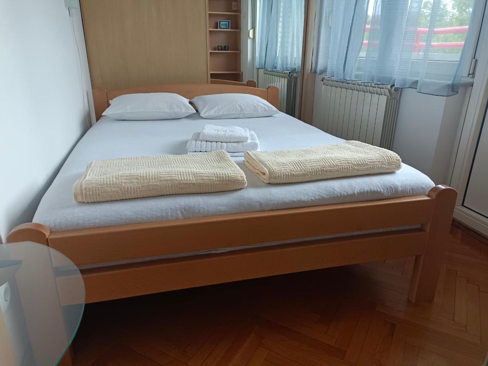 Ramonda Apartment